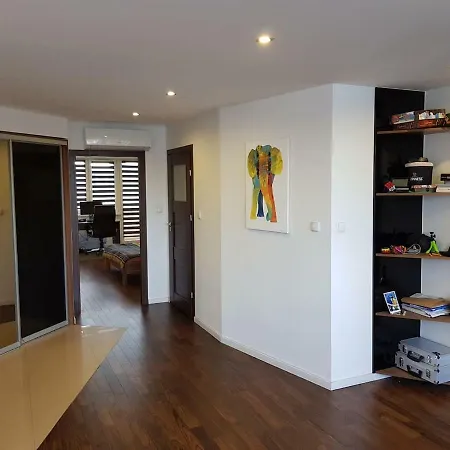 Klimatyzowany Apartament Z Balkonem W Centrum Wroclawia